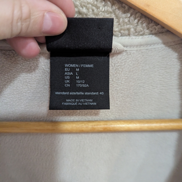 Jack Wolfskin Women's High Cloud Fleece Jacket | Large - Picture 11 of 12